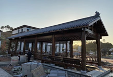 建筑工程、環(huán)?？萍?、文旅發(fā)展等公司如何選擇防腐木長廊工廠